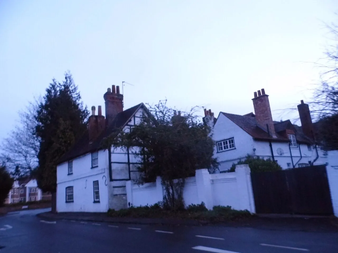 Houses on Wiltshire Road, Wokingham: the borough's sold prices run £146,987 above Reading next door